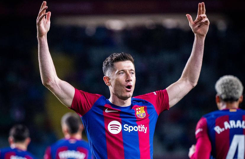 Barca Tundukkan Valencia 4-2