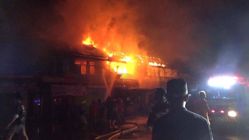 4 Bangunan di Jalan Pelita Samarinda Ludes Terbakar