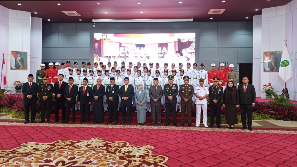 Sejarah, Duplikat Sang Saka Merah Putih Dikibarkan Pada Wita