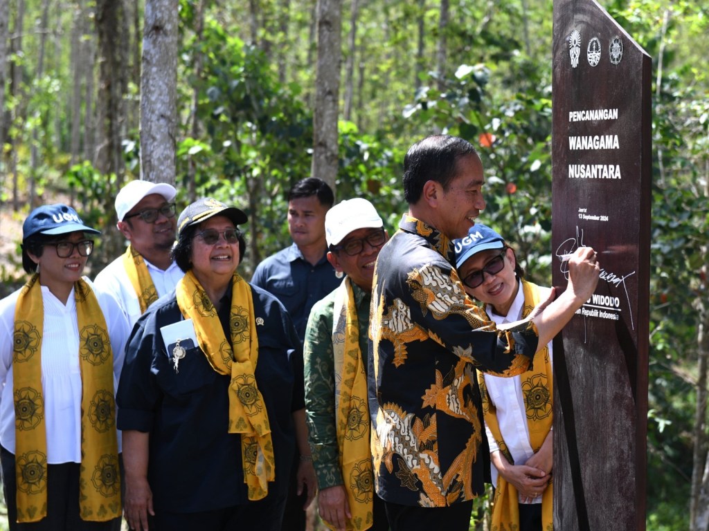 Jokowi Luncurkan Kawasan Wanagama Nusantara di IKN