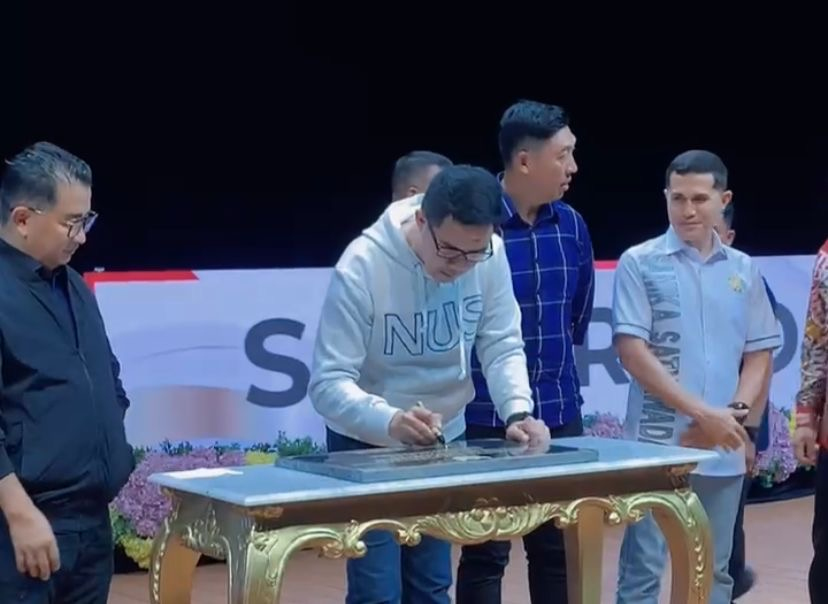 Resmikan Teras Samarinda Sekmen I, AH Berharap Jadi Ikon Baru Kota Tepian